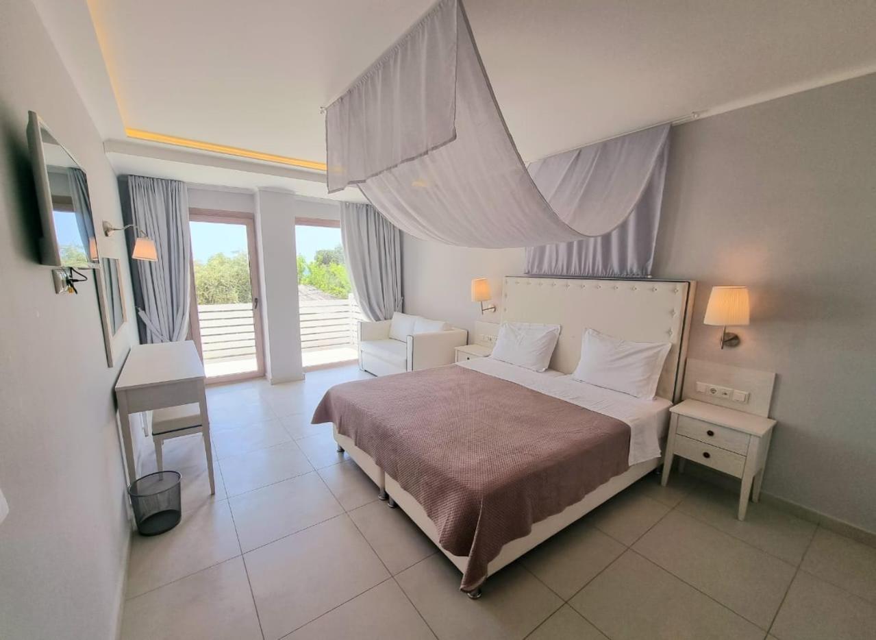 Enjoy Lichnos Bay Village, Camping, Hotel And Apartments Parga Ngoại thất bức ảnh